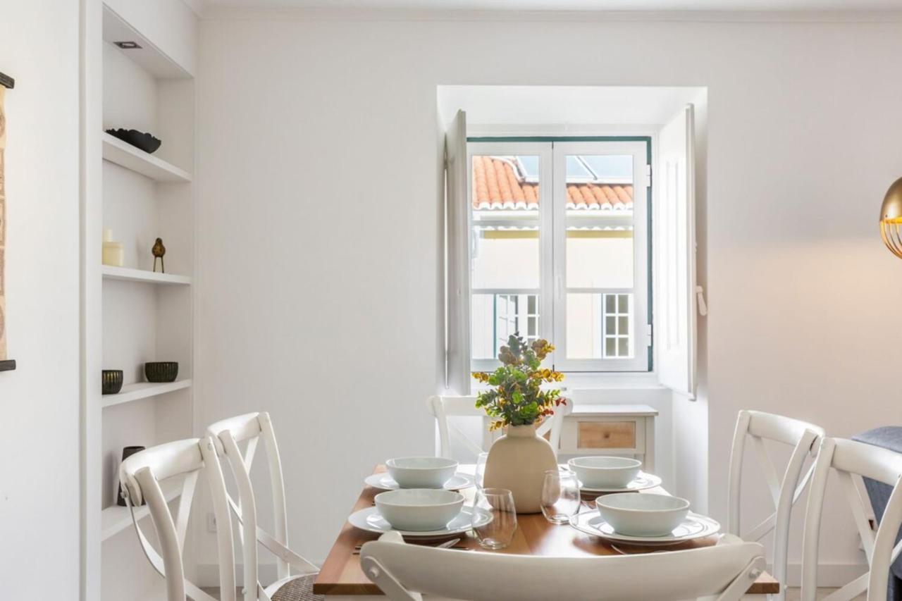 Stunning 2 Bedroom Apartment Near Belem Lisboa Ngoại thất bức ảnh